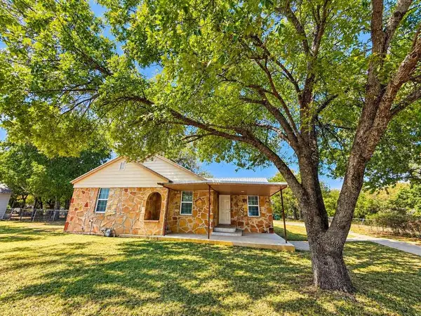 1115 W Main Street, Gatesville, TX 76528