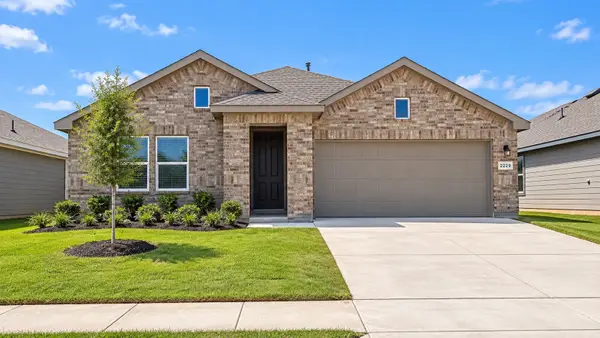 2229 Johnny Cash Drive, Fort Worth, TX 76036