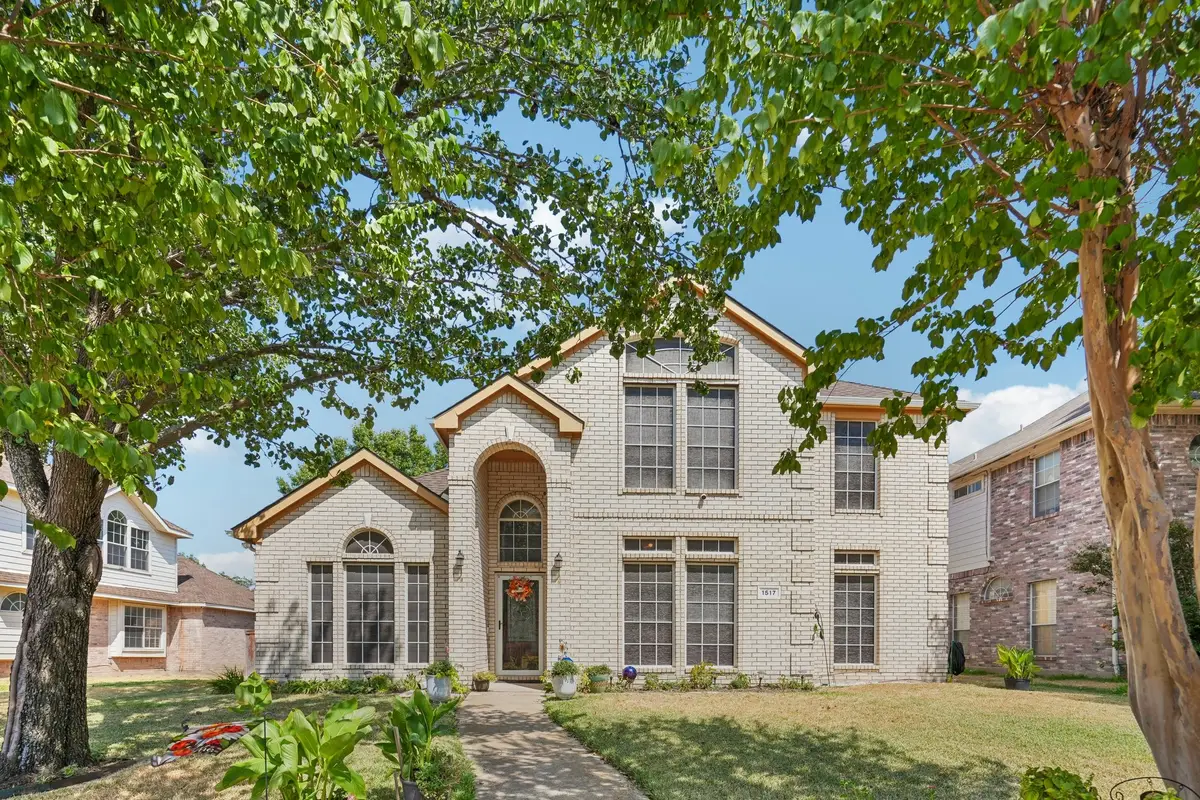 1517 Mountain Laurel Lane, Desoto, TX 75115 - #1