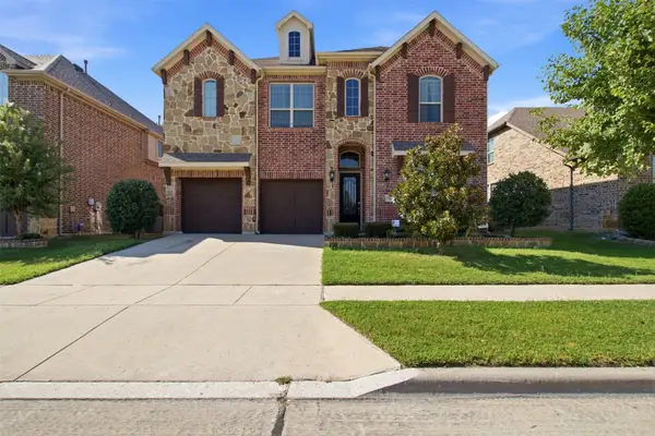 7124 Chelsea Drive, North Richland Hills, TX 76180