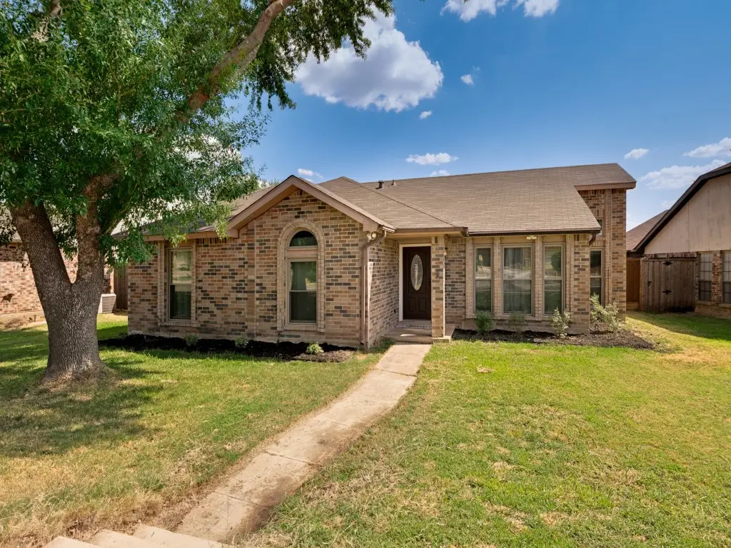 4505 Queen Circle, The Colony, TX 75056 - #1