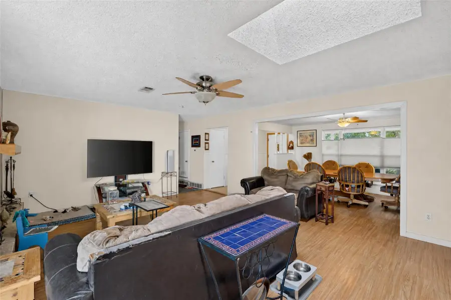 5613 Bonnie Wayne Street, Haltom City, TX 76117 - #3