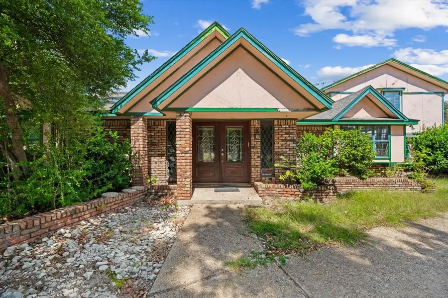 135 E Pleasant Run Road, Cedar Hill, TX 75104 - #3