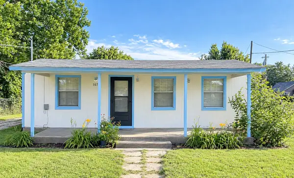 107 W College Street, Milford, TX 76670