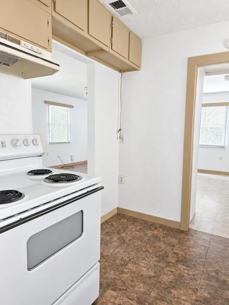 107 W College Street, Milford, TX 76670 - #3