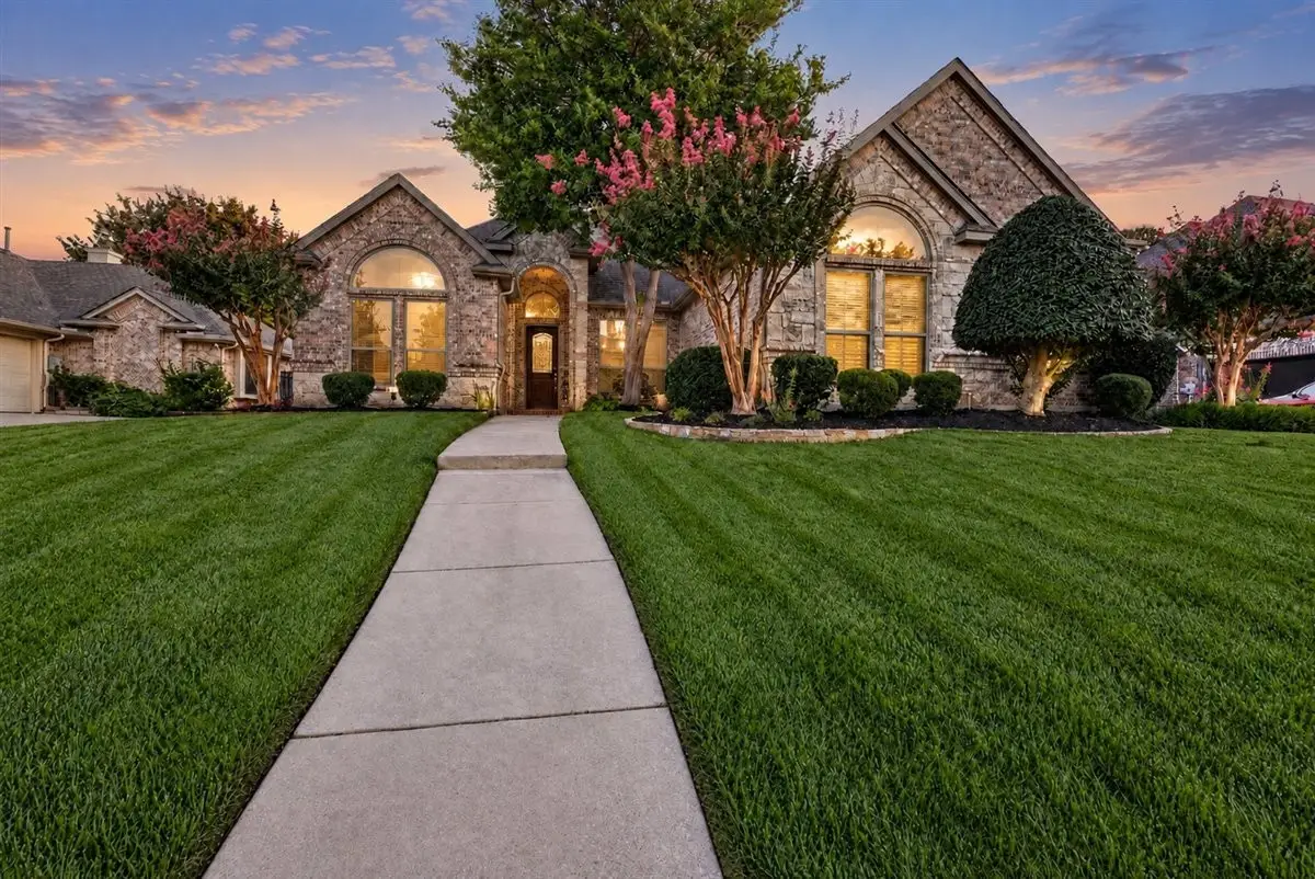 9116 Edgemont Drive, North Richland Hills, TX 76182 - #1