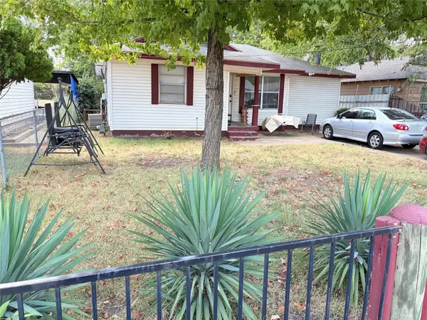 9034 Cardella Avenue, Dallas, TX 75217