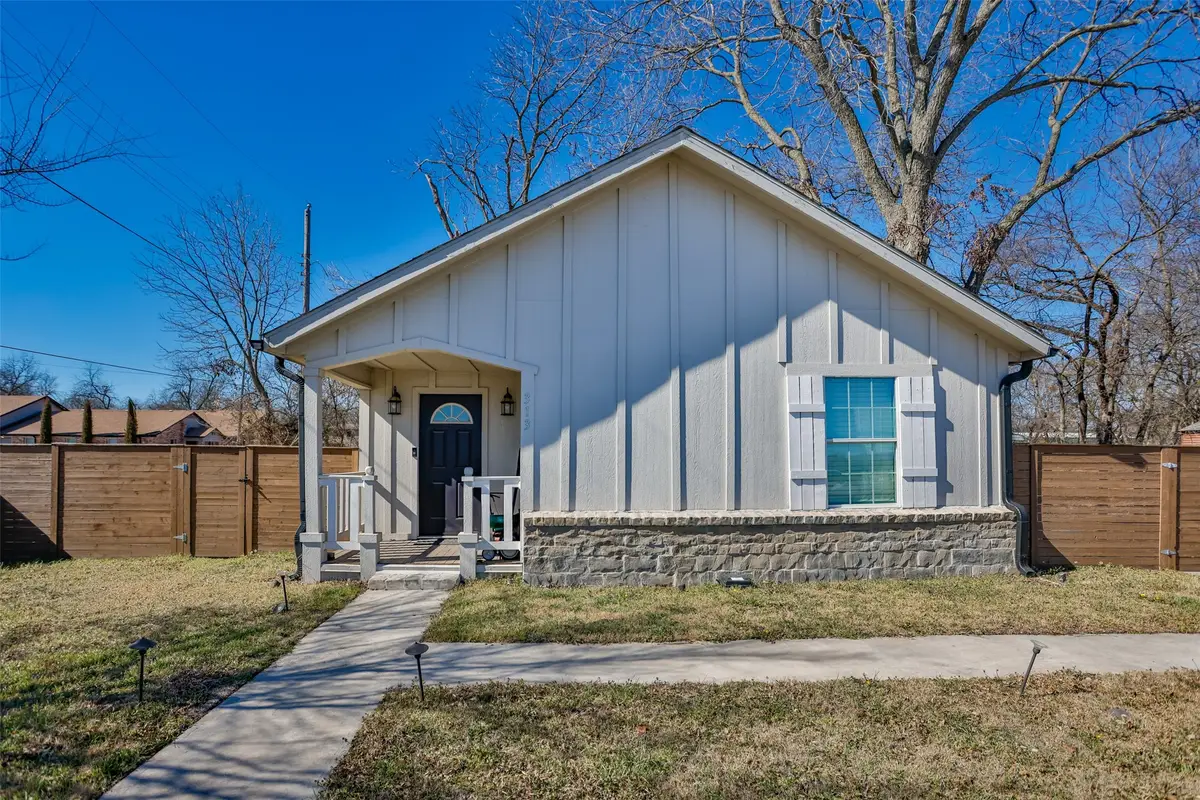 313 Fair Avenue, Gainesville, TX 76240 - #1