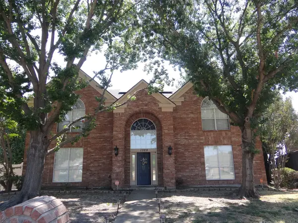 1329 Woodthorpe Drive, Mesquite, TX 75181