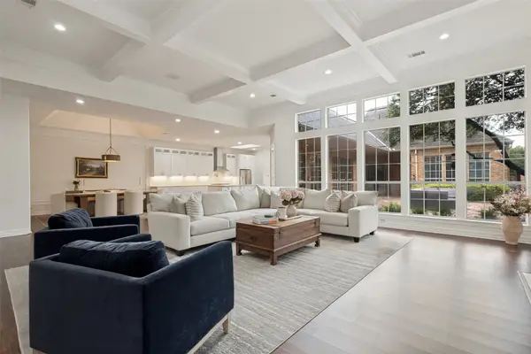 7 Carmarthen Court, Dallas, TX 75225