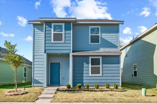 5721 Topwater Trail, Fort Worth, TX 76119