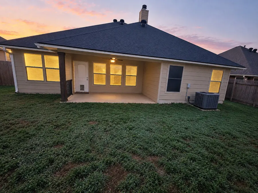 715 Bianca Street, Haughton, LA 71037 - #2