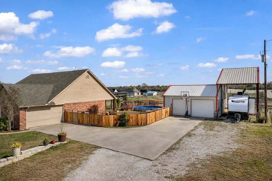 737 County Road 4699, Boyd, TX 76023 - #2