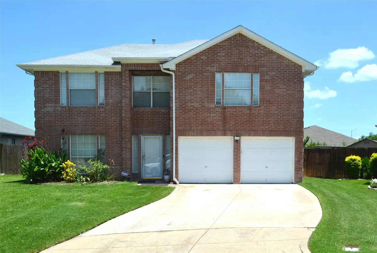 3994 Sword Dancer Way, Grand Prairie, TX 75052 - #1