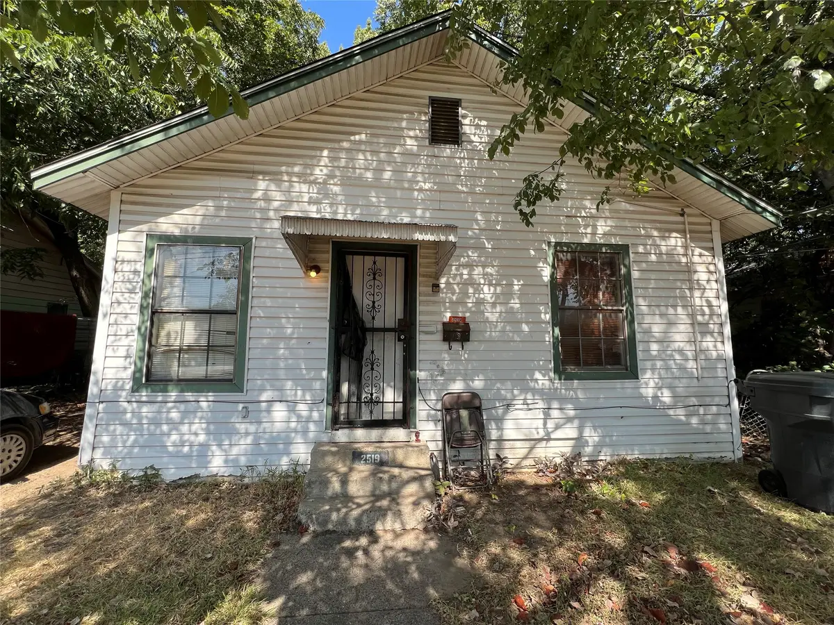 2519 Carpenter Avenue, Dallas, TX 75215 - #1