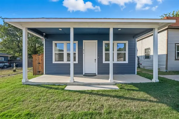 914 E Tucker Street, Fort Worth, TX 76104