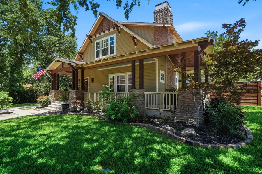 2341 Alston Avenue, Fort Worth, TX 76110 - #2