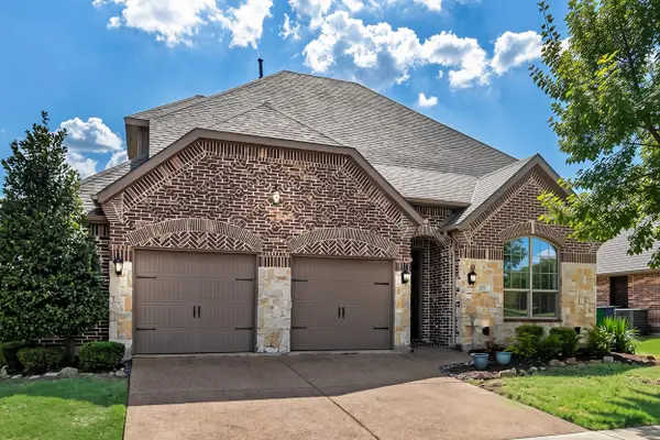 207 Charleston Lane, Fate, TX 75189