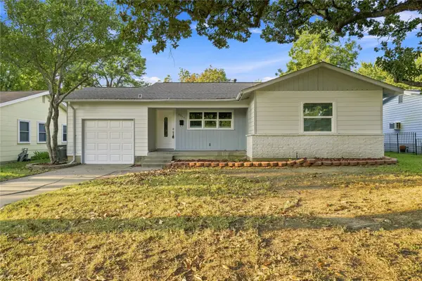 6044 Walnut Drive, Fort Worth, TX 76114