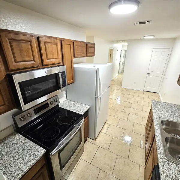 1808 and 1810 Wiseman Avenue, Fort Worth, TX 76105