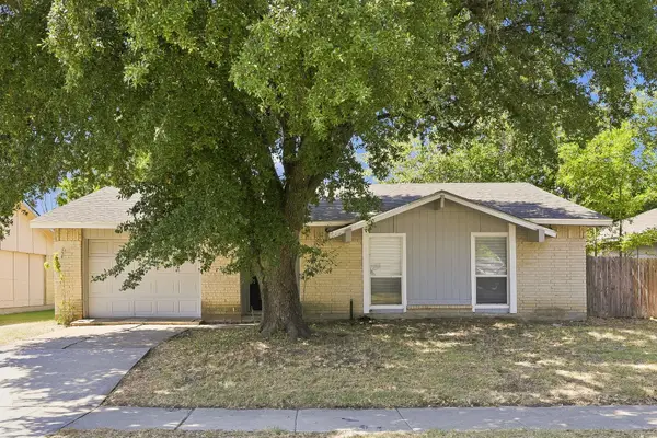 6213 Pine Street, Rowlett, TX 75089