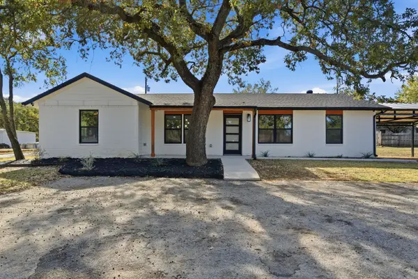 205 Lacewell Street, Jacksboro, TX 76458