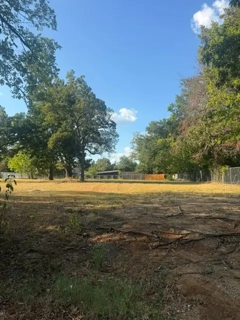 TBD 000 E Price Street, Paris, TX 75460