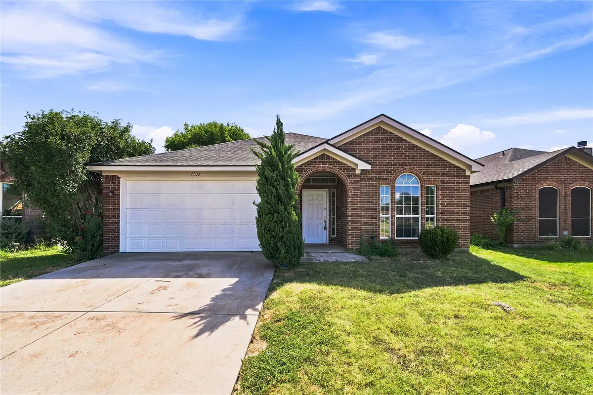 2833 Wakecrest Drive, Fort Worth, TX 76108 - #1