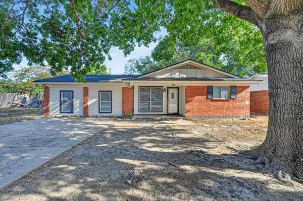 4809 Melinda Drive, Forest Hill, TX 76119