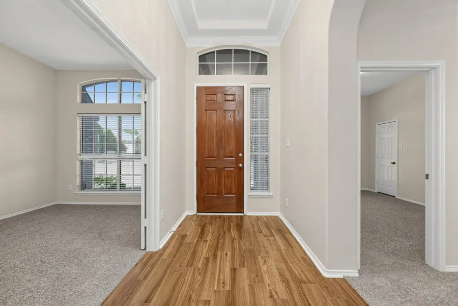 5416 Goliad Trail, Grand Prairie, TX 75052 - #2