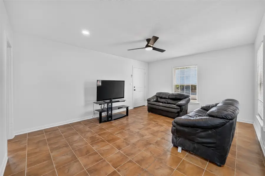 7420 Arlie Avenue, Fort Worth, TX 76116 - #3