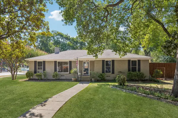 8380 San Cristobal Drive, Dallas, TX 75218