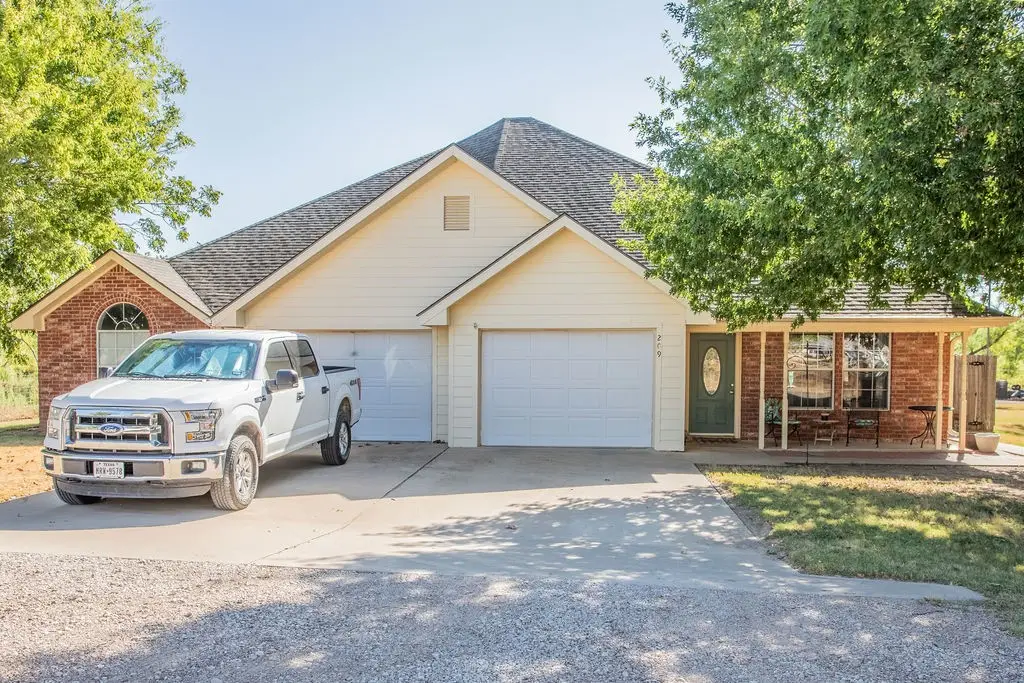 207 Roeser Street, Albany, TX 76430 - #1