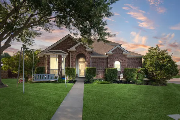 910 Elk Horn Drive, Midlothian, TX 76065