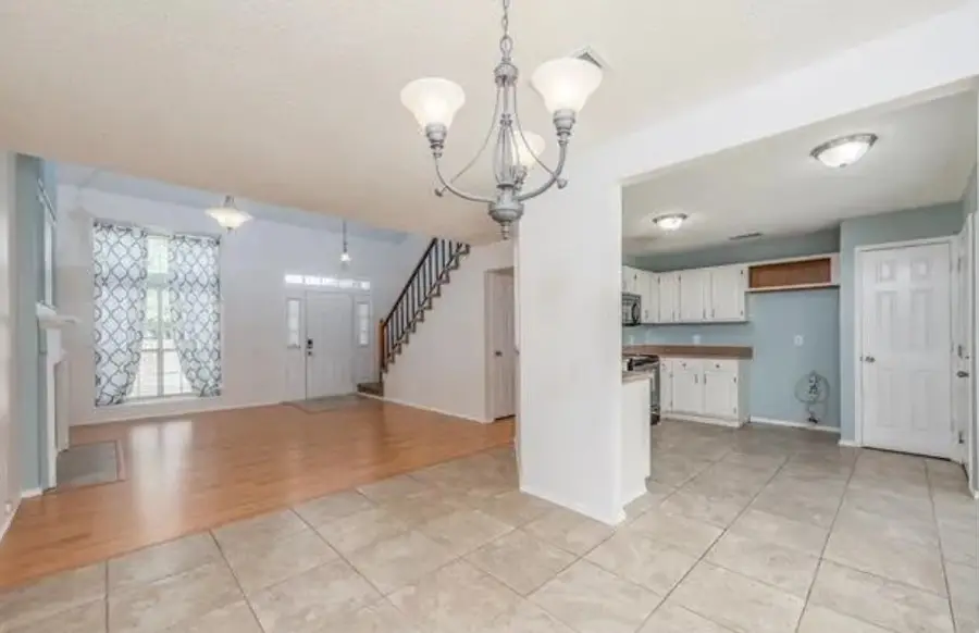 7516 Meadow Creek Drive, Fort Worth, TX 76123 - #3
