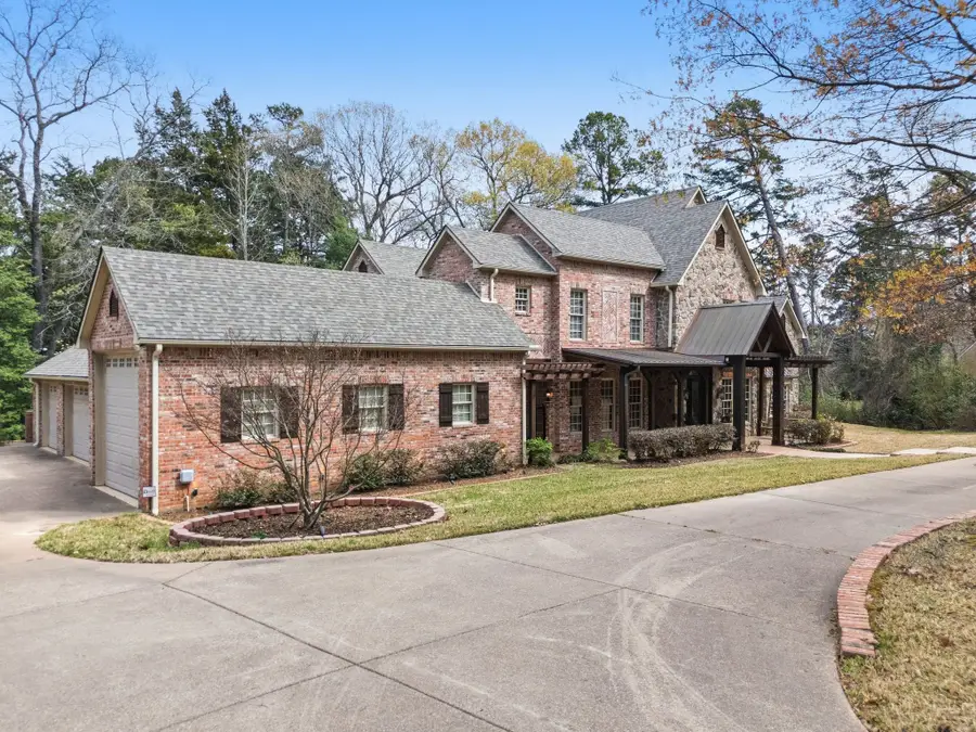 3814 Brighton Creek Circle, Tyler, TX 75707 - #2
