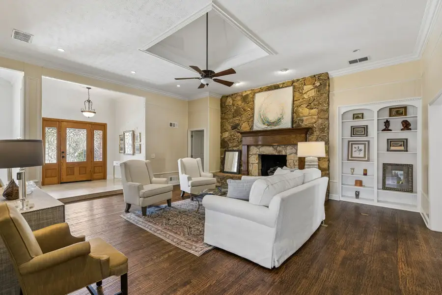 9639 Vista Oaks Drive, Dallas, TX 75243 - #3