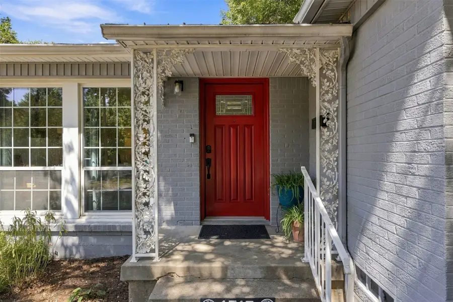 1715 Lansford Avenue, Dallas, TX 75224 - #2