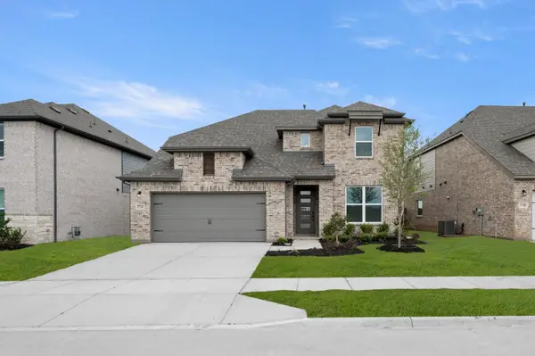 17217 Musial Court, Justin, TX 76247
