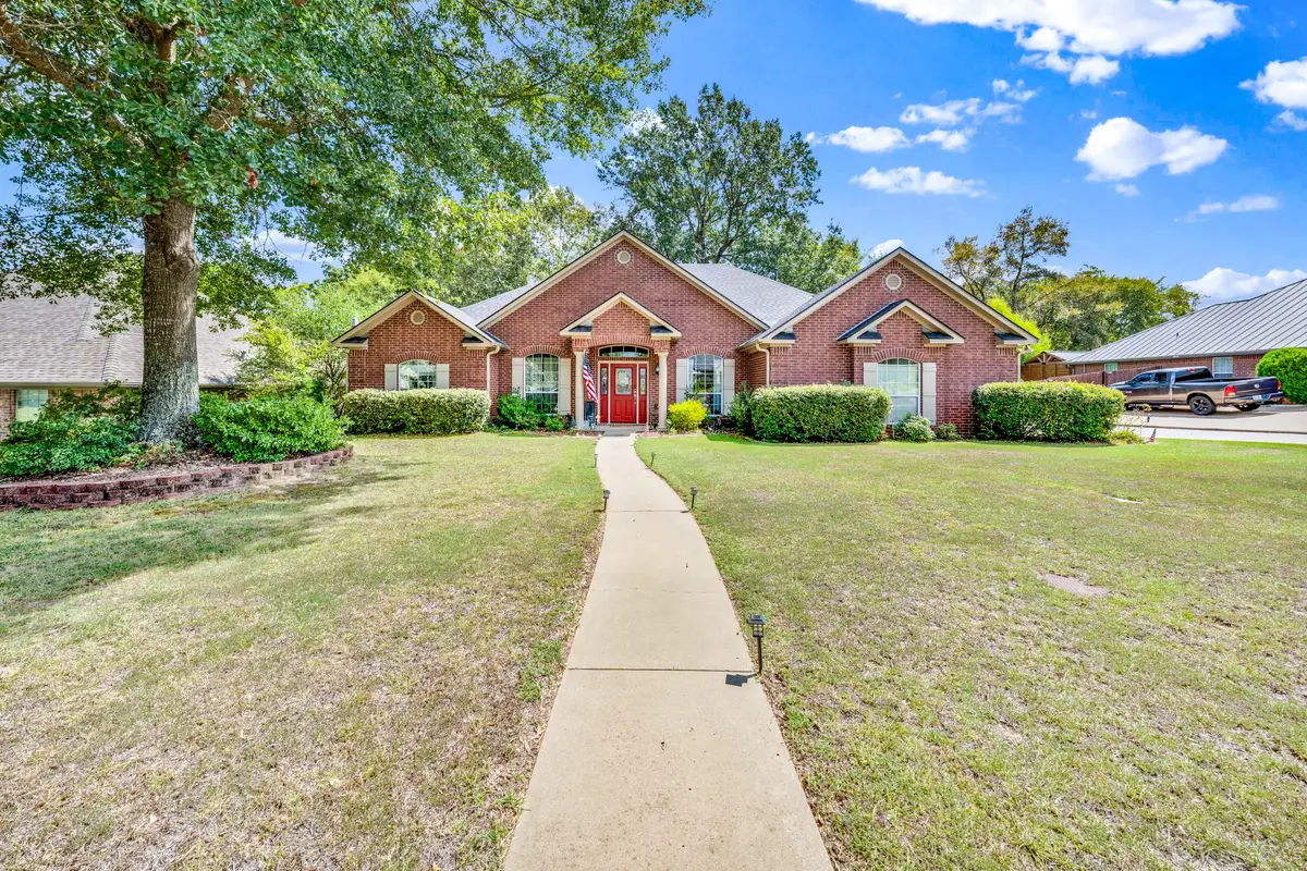 3808 Clarkway Place, Longview, TX 75605 - #1