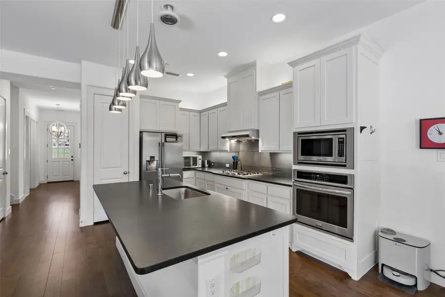 1016 Gardenia Street, Carrollton, TX 75007 - #2