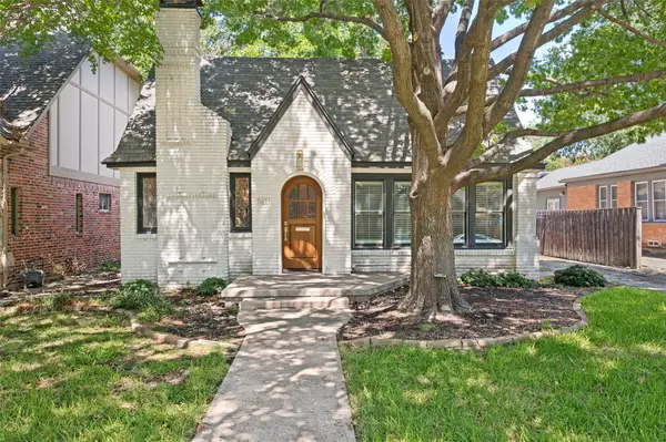 5211 Goodwin Avenue, Dallas, TX 75206