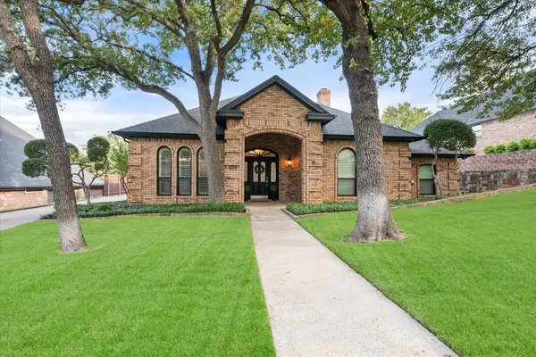 4909 Rockford Court, Arlington, TX 76017