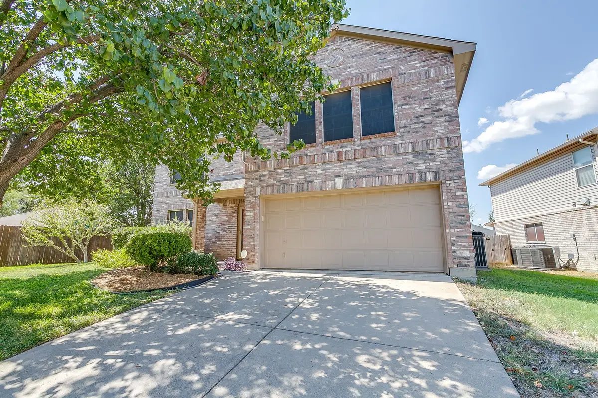 332 Sunset Oaks Drive, Fort Worth, TX 76112 - #1
