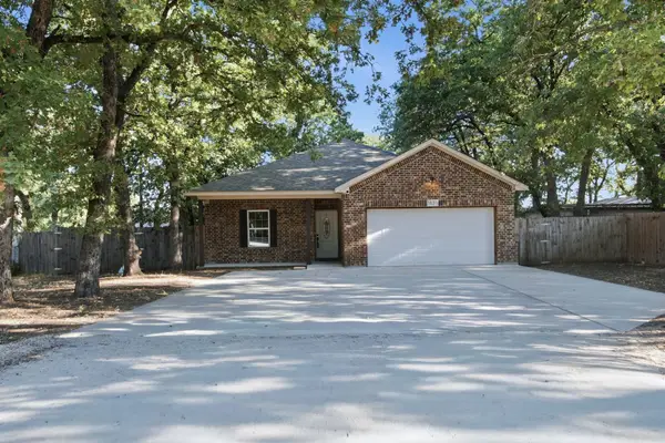 1837 Jennifer Court, Pelican Bay, TX 76020