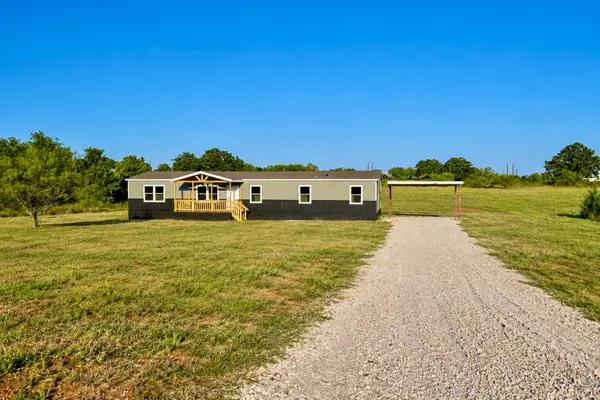 2012 Buffet Way, Poolville, TX 76487