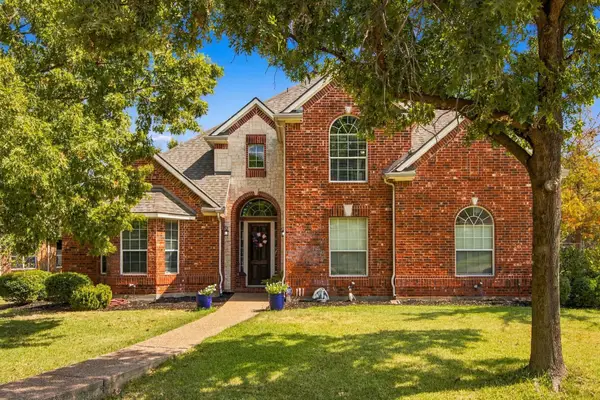 700 Paradise Cove, Shady Shores, TX 76208