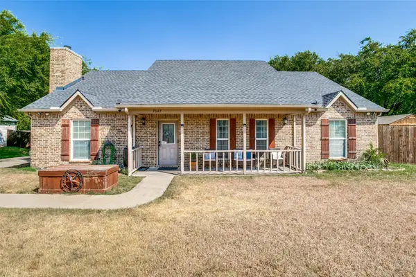 7647 Blanchard Way, Fort Worth, TX 76126