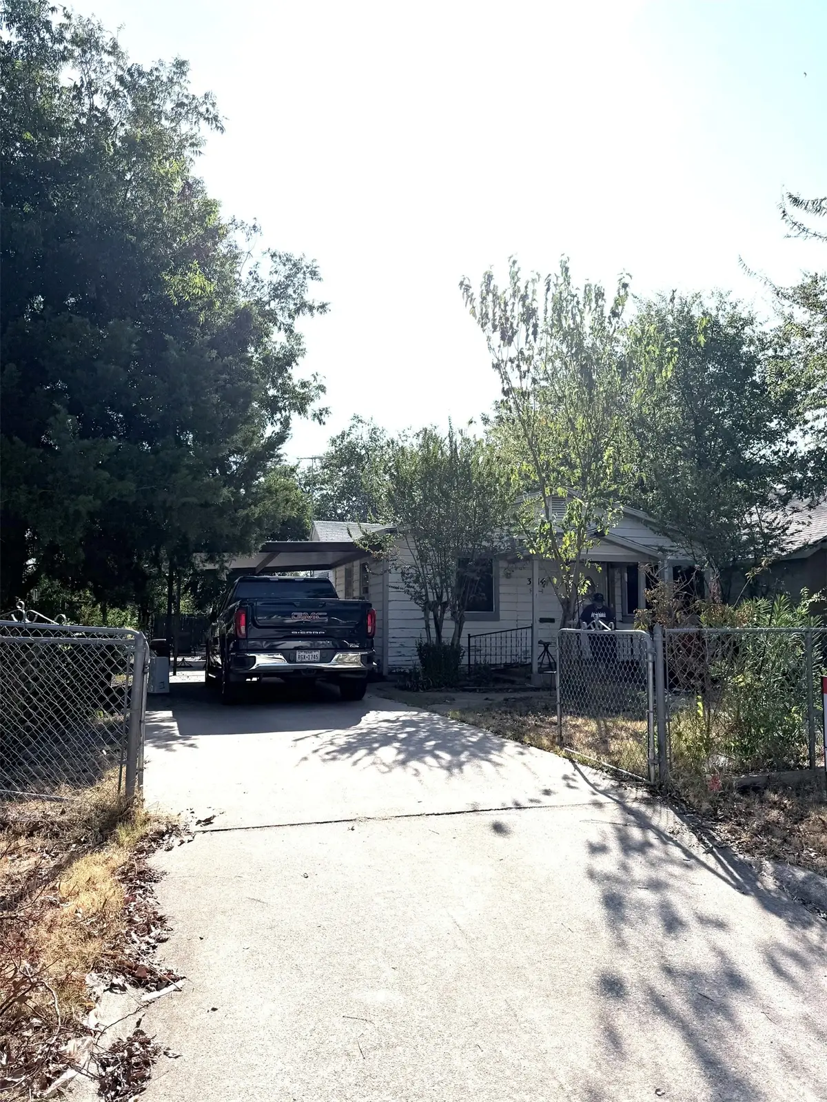 3514 Clinton Avenue, Fort Worth, TX 76106 - #1