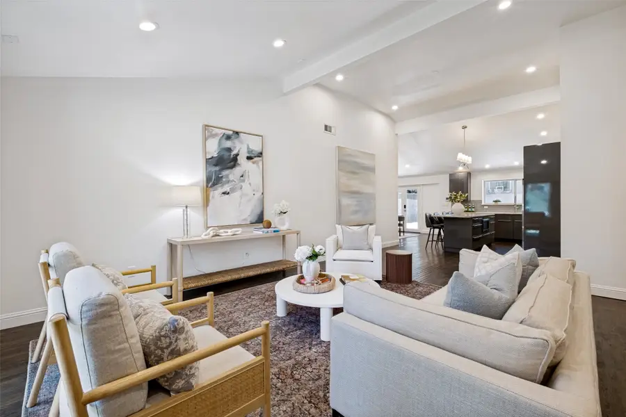6524 Kenwell Street, Dallas, TX 75209 - #2